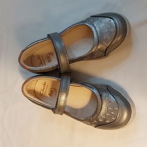 Clarks Mini Folk Air Spring Fx